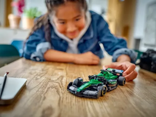 LEGO Speed Champions 77245 Aston Martin Aramco F1