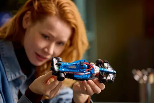 LEGO Speed Champions 77246 Visa Cash App RB VCARB 01 F1