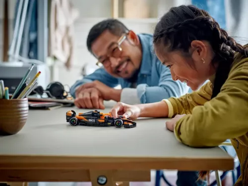 LEGO Speed Champions 77251 McLaren F1